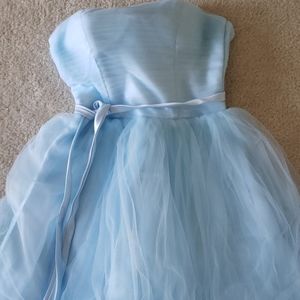 SWEET 16. PROM. DANCE . WEDDING DRESS